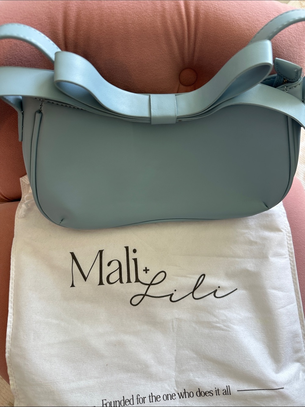 Mali + Lilly Blue Bow Shoulder Bag - Picture 4 of 11